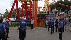 Çocukları lunaparka götüren aşiret üyeleri aralarında çatıştı