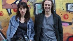 Cansu Dere ile Metin Akdülger aşk arifesinde