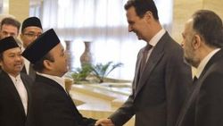 Kaçtı sanılan Esad Şam'da konferansa katıldı