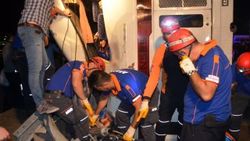 Bursa'da otobüs devrildi: 1 öğrenci öldü 27'si yaralı