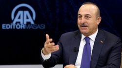Bakan Çavuşoğlu Afrin için sinyal verdi