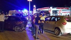 Kırmızı ışığı fark edemedi zincirleme kaza oldu