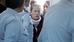 Filistinli cesur kız Ahed'in yargılanması yine ertelendi