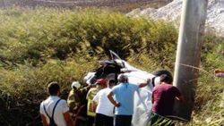 Trafik kazası öğretmen çifti ayırdı: 1 ölü 3 yaralı
