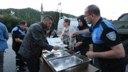 Tokat polisinden sürücülere iftar yemeği