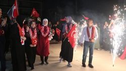 Dünya şampiyonu İzmit İmam Hatip kızlarına karşılama