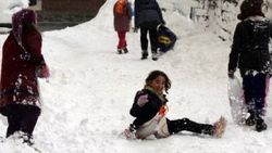 Niğde'nin iki beldesi için kar tatili kararı geldi
