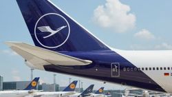 Lufthansa'da günde 60 uçuş iptal ediliyor