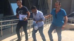 Aynı kişiyi üçüncü defa dolandırırken yakalandılar