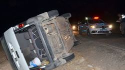 Adıyaman'da ticari araç devrildi: 8 yaralı