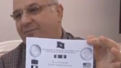 Emekli binbaşı NATO'dan aldığı madalyayı iade etti