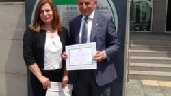 Dursun Çiçek mazbatasını aldı
