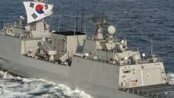 Güney Kore: Libya'ya giden savaş gemisi insani yardım için
