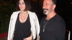 Defne Samyeli Cem Yılmaz'ın evinden çıkmıyor