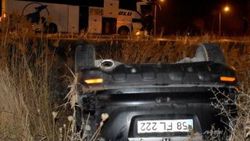 Sivas'ta yolcu otobüsüyle otomobil çarpıştı