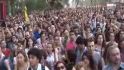 Taksim'de 5 bin kişi eylemde