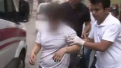 Bonzai içen kızı ölümden polisler kurtardı