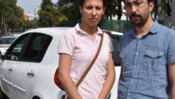 Kaza yapan kadın öğretmen tekme tokat dövüldü