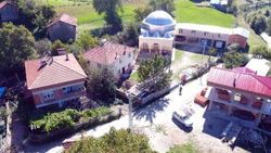 'Minare sağda mı solda mı olsun' tartışması