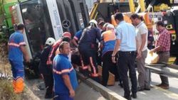 Beykoz'da çöp kamyonu devrildi: 1 ölü