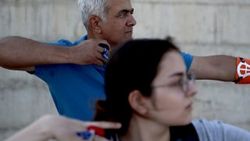 Gaziantep'te bir baba kızı için okçuluğa başladı