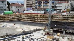 Kocaeli Karamürsel’e 5 bin metrekarelik kent meydanı