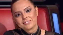 Ebru Gündeş evinin bir odasını güzellik salonu yaptı
