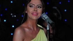 Ebru Gündeş'e Ahmet Kaya suçlaması