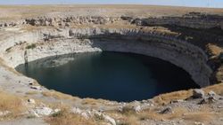 Karapınar'da bir yılda 9 obruk oluştu