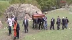 Belçika'da öldü Kato Dağı'na gömüldü