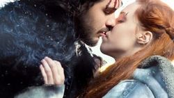Game of Thrones'un Jon Snow'u ile Ygritte'i evleniyor