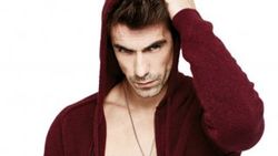 İbrahim Çelikkol: Bağımlı değil bağlı aşığım