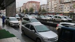 E-5 Karayolu Avcılar yan yolu kilitlendi