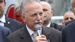 Ekmeleddin İhsanoğlu Meclis'e girdi