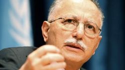 Ekmeleddin İhsanoğlu: Provokasyonlar başladı İZLE
