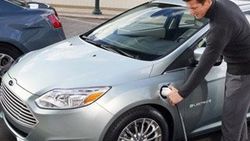Türk firması DMA elektrikli taksi ihraç edecek
