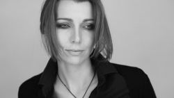 Elif Şafak'ın babası Nuri Bilgin hayatını kaybetti