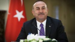 Çavuşoğlu: Kimse tehdit etmeye kalkmasın