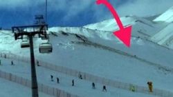 Erciyes'te kayak yaparken uçuruma düşen liseli genç öldü