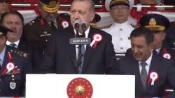 Erdoğan Kara Harp Okulları mezuniyetine katıldı