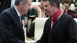Feyzioğlu: Olaylar şezlongdan görüldüğü gibi değil