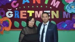 Anne ile oğul aynı okulda aynı branşta öğretmen