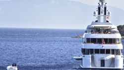 Google'ın patronu Schmidt Bodrum'da görüntülendi