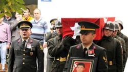 4 yıl önce şehit devresinin fotoğrafını taşımış