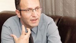 Ertan Aydın AK Parti tarzı siyaseti yazdı
