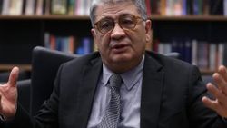 Cemil Ertem: TCMB faizleri yukarı çekebilir