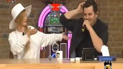 Eser Yenenler söyledi Alexandra Stan oynadı -İZLE