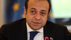 Egemen Bağış'tan Rumları çıldırtacak teklif