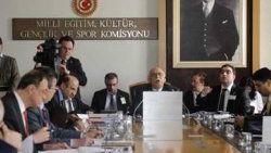Meclis'te ilk kez Kürtçe tercüme yapıldı
