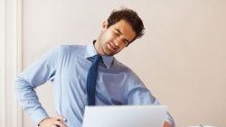 Masa başında çalışanlar risk altında